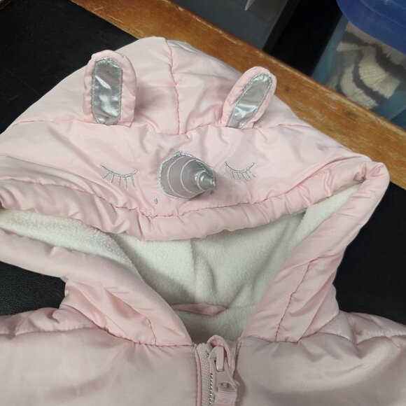 Wippette Kids Infant Girls SZ 6-9 Months Pink Unicorn Snowsuit-Hooded/Footed - Picture 4 of 10
